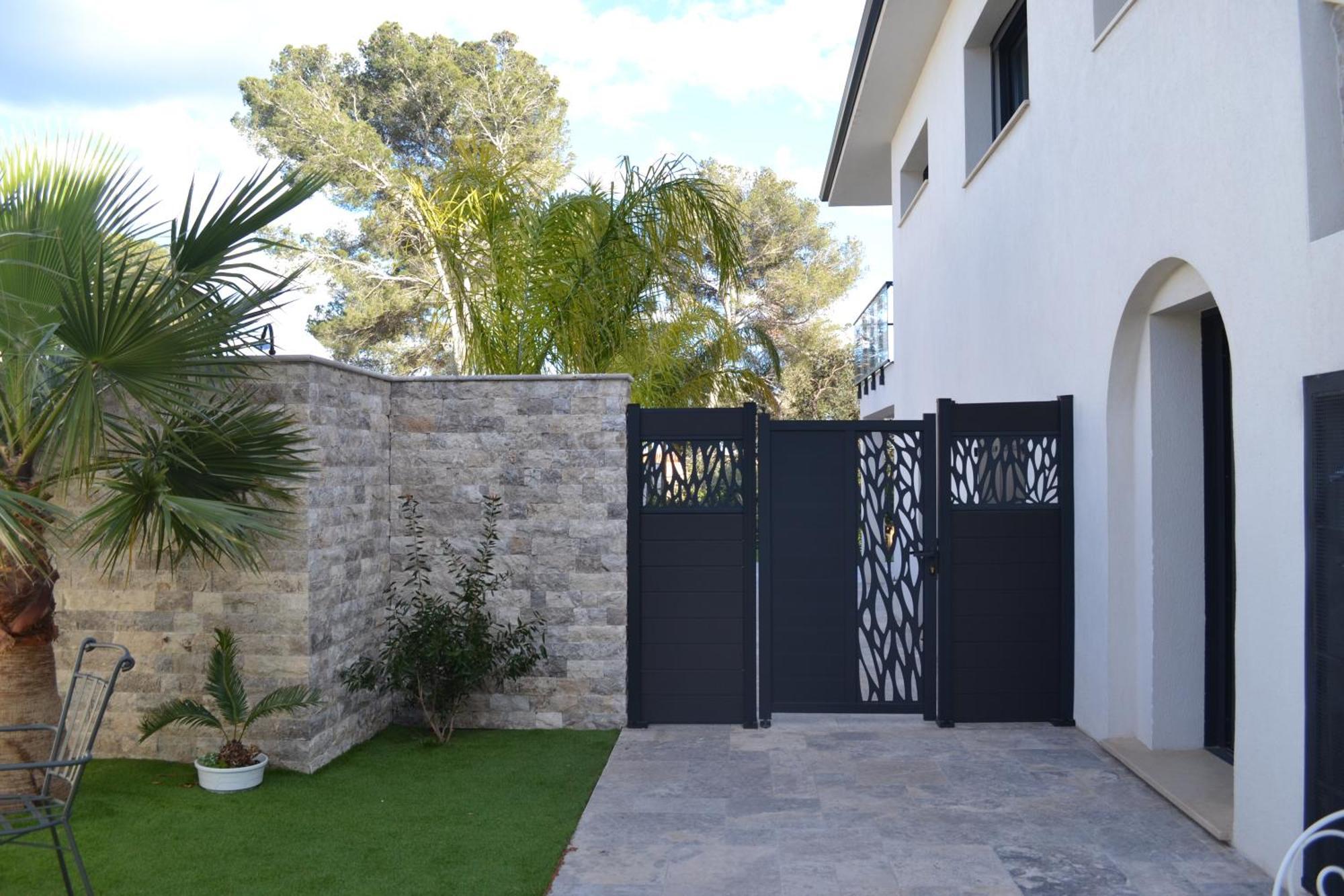 Etoile Du Berger Saint Aygulf: Seaside Villas with Private Gardens and Heated Pool Exterior photo